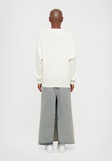 Длинный пуловер