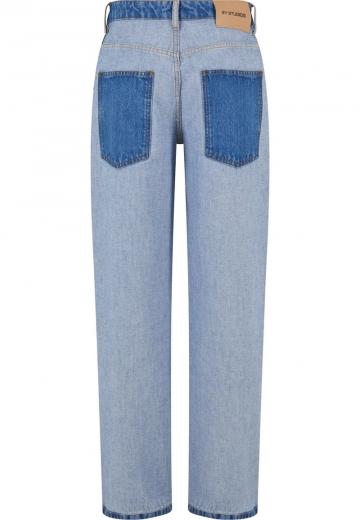 Свободные джинсы