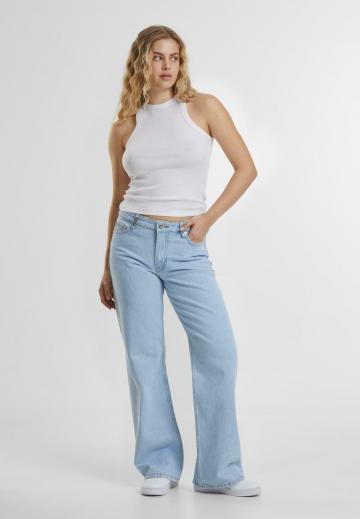 Клешеные джинсы