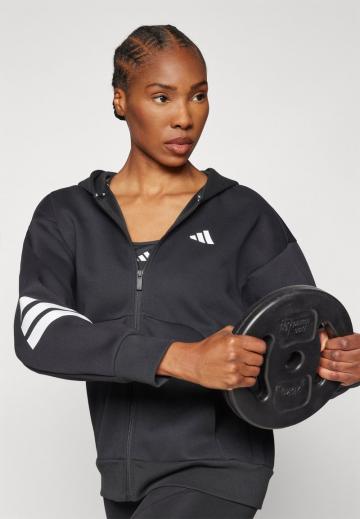 Спортивная толстовка