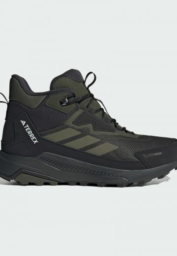 Походные ботинки