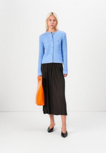 Вязаная кофта