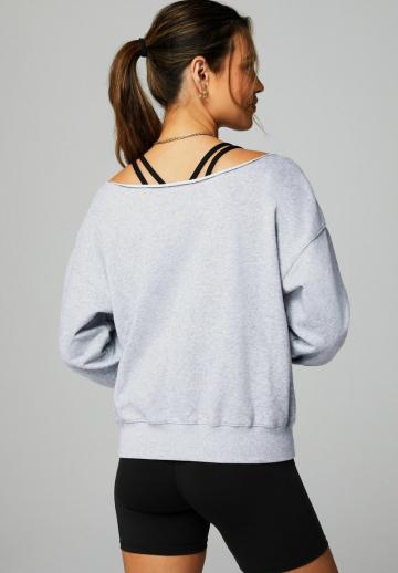 Спортивная толстовка