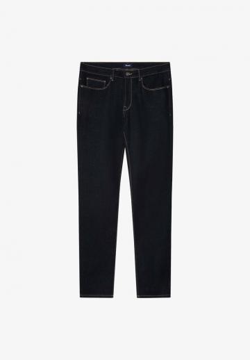 Узкие джинсы