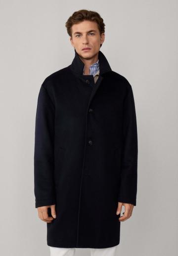 Короткое пальто