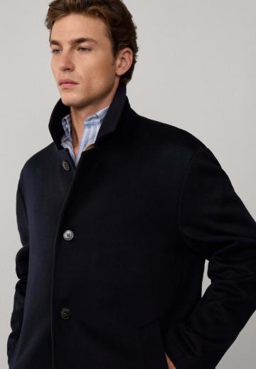 Короткое пальто