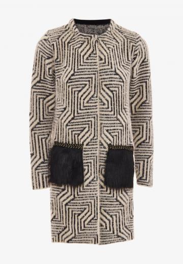 Жаккардовая кофта