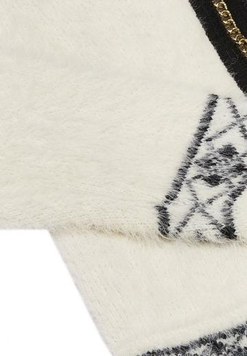 Жаккардовая вязаная кофта