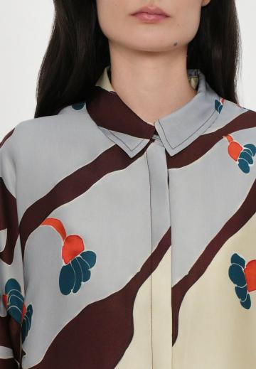 Атласная блузка