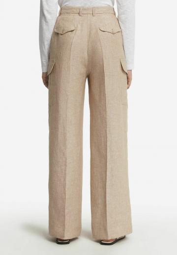 Брюки с накладными карманами