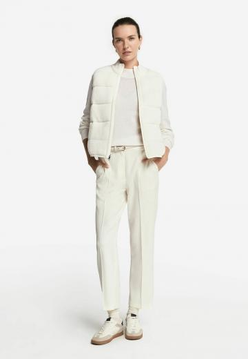 Пуховой жилет