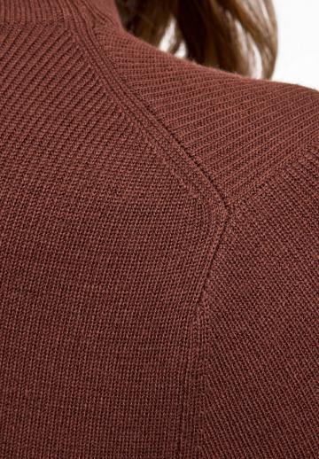 Платье футляр