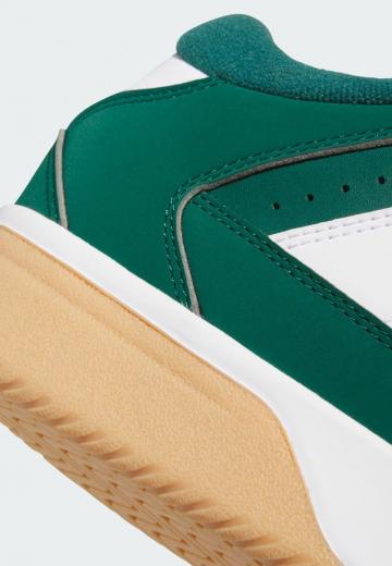 Тренировочные кроссовки