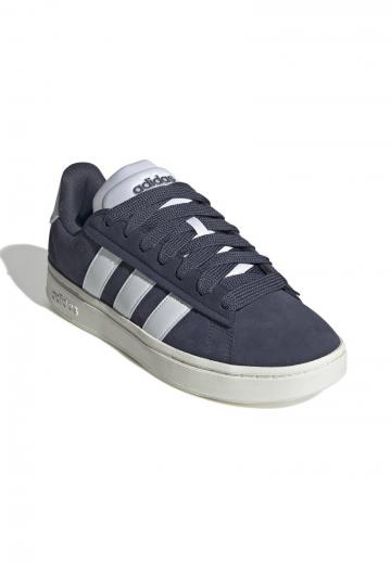 Походные кроссовки