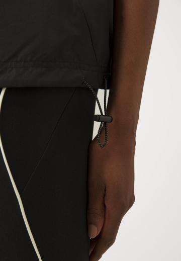 Спортивный жилет