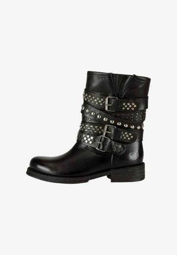 Ковбойские сапоги