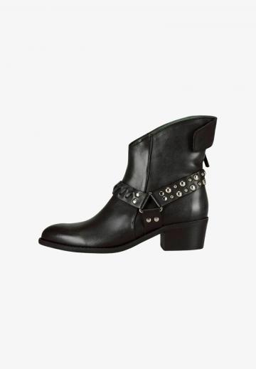 Ковбойские сапоги