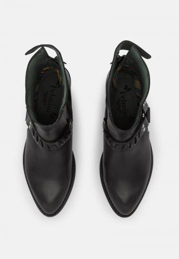 Ковбойские сапоги