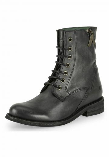 Ботинки на шнуровке