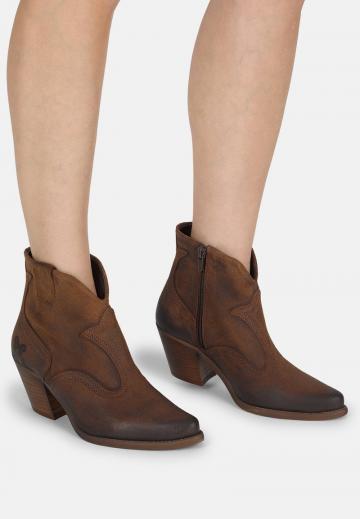 Широкие сапоги