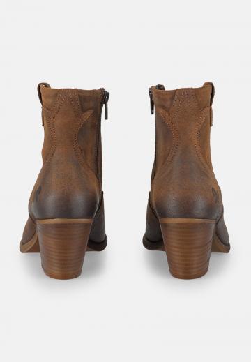 Широкие сапоги