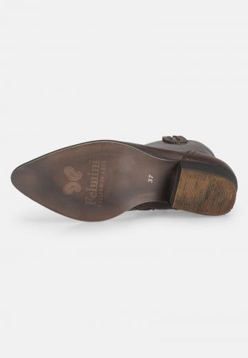 Широкие сапоги