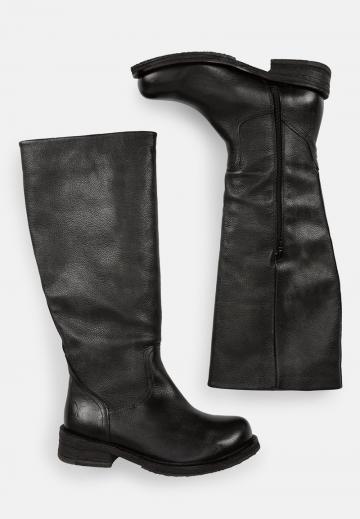 Широкие сапоги