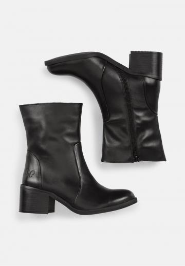 Широкие сапоги