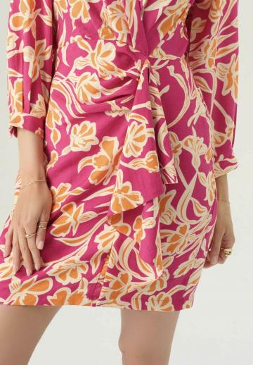 Короткое платье