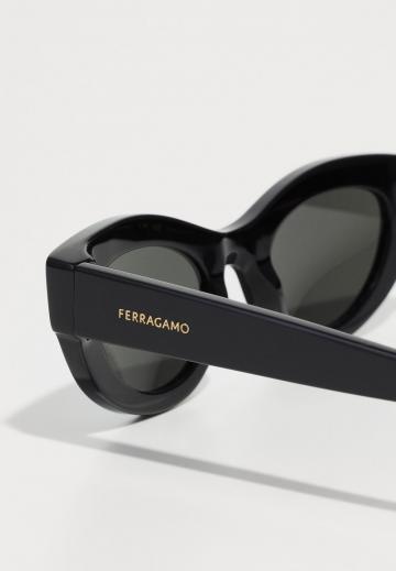 Солнечные очки