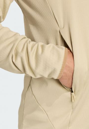 Спортивная кофта