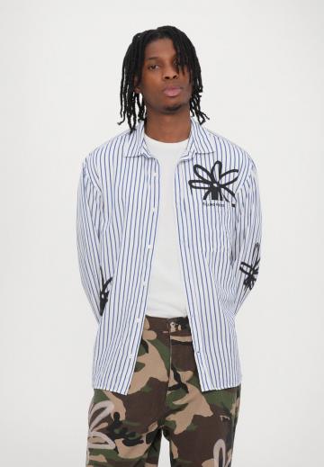 Джинсы бойфренда