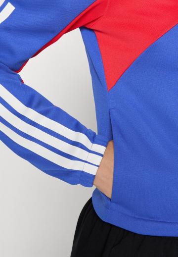 Спортивная куртка