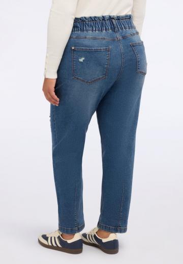 Свободные джинсы