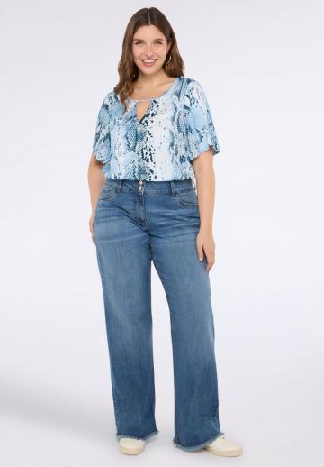 Прямые джинсы