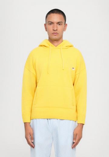 Пуловер с капюшоном