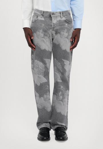 Прямые джинсы