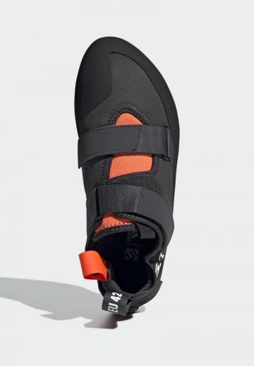 Походная обувь