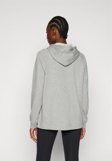 Спортивная толстовка