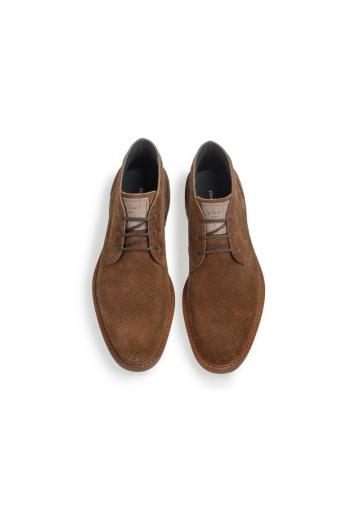 Ботинки на шнуровке