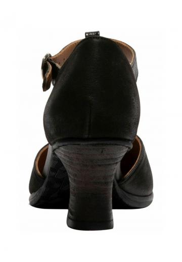 Туфли с ремешком