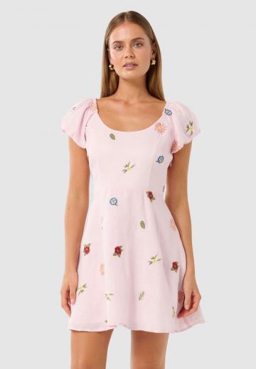 Короткое платье