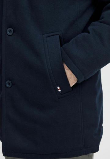 Шерстяное пальто