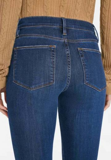 Клешеные джинсы