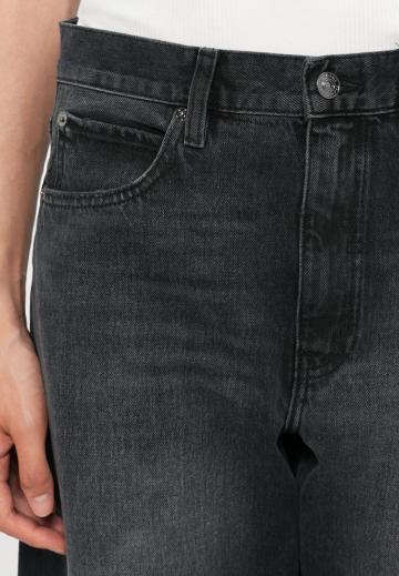 Свободные джинсы