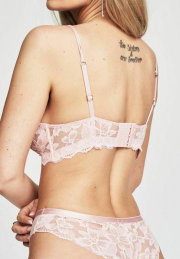 Бюстгальтер без косточек