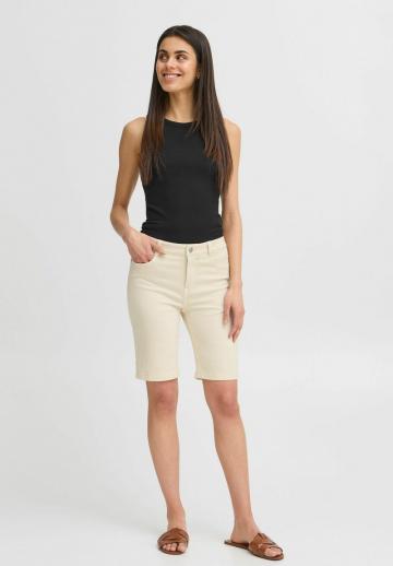 Джинсовые шорты