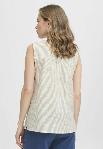 Блузка без рукавов