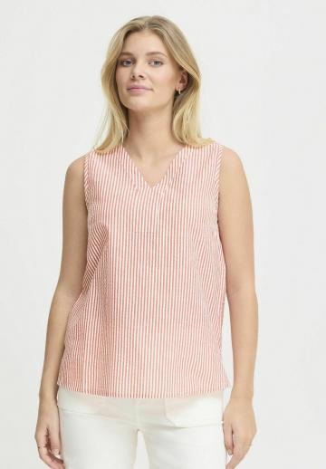 Блузка без рукавов