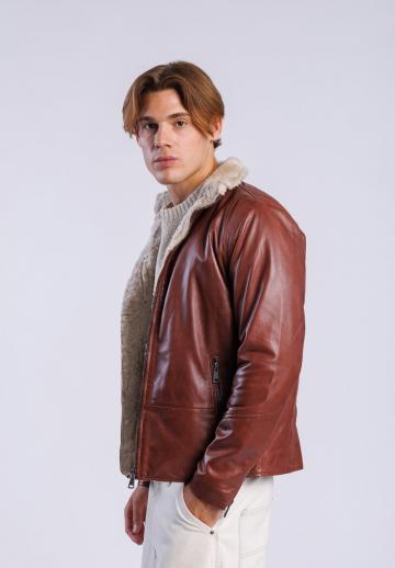 Кожаная куртка